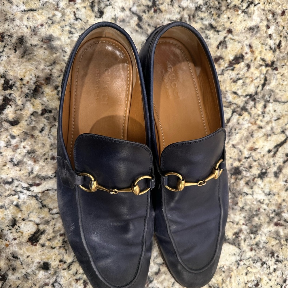 Gucci Men's Dark Blue Leather Loafers with Gold Accent